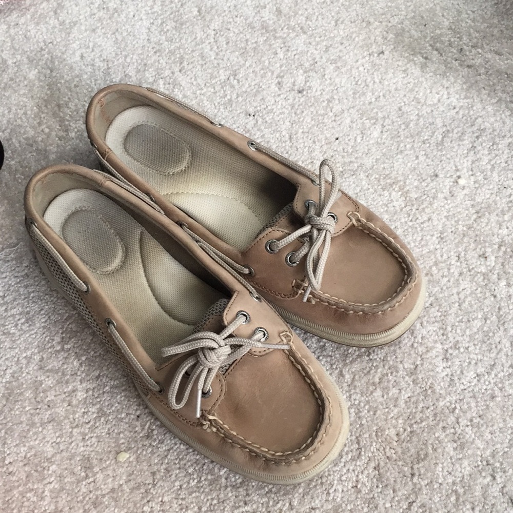 Sperry boat shoes